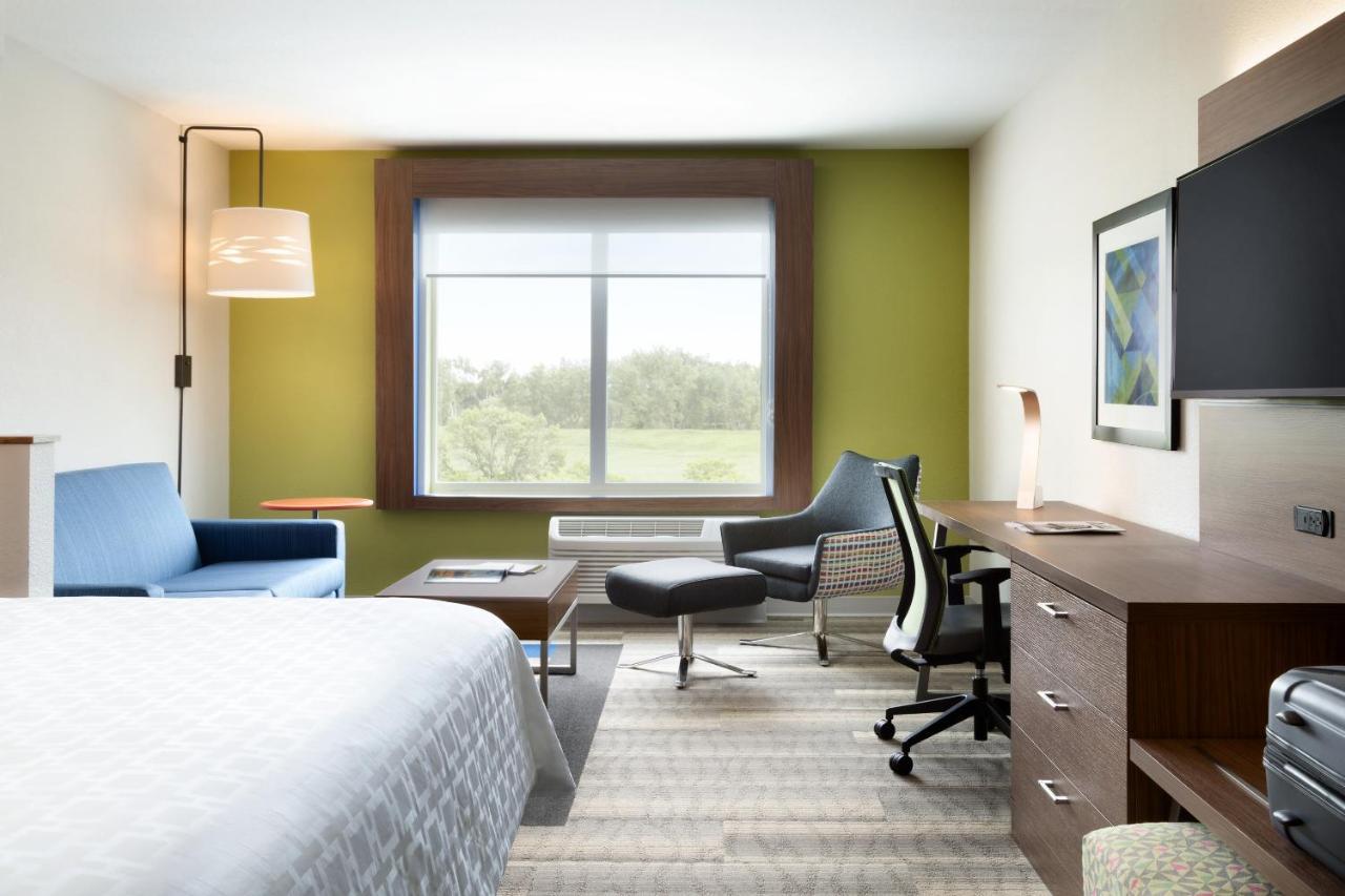 Holiday Inn Express & Suites - Calgary Airport Trail Ne By Ihg YYC Exterior foto